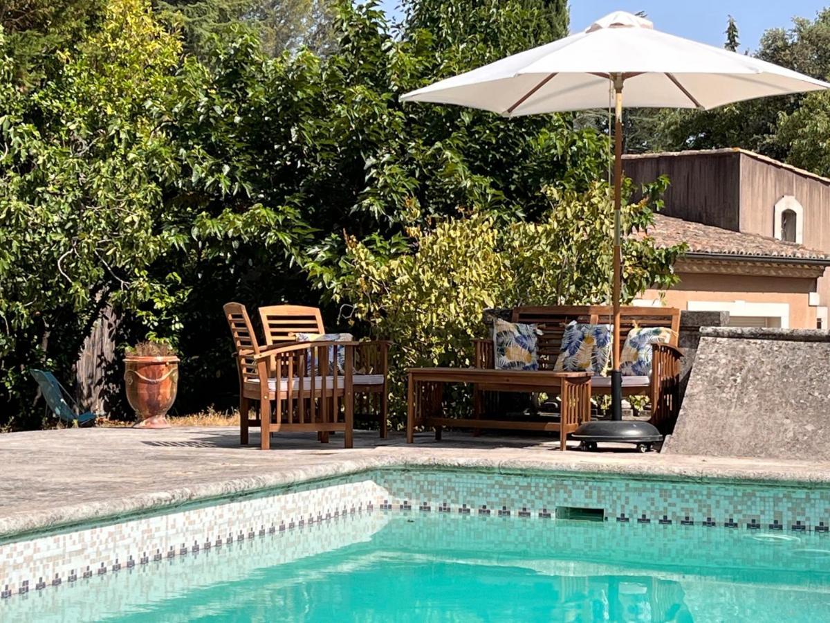 Maisonnette Independante Avec Jardin/Patio Nîmes Exteriör bild