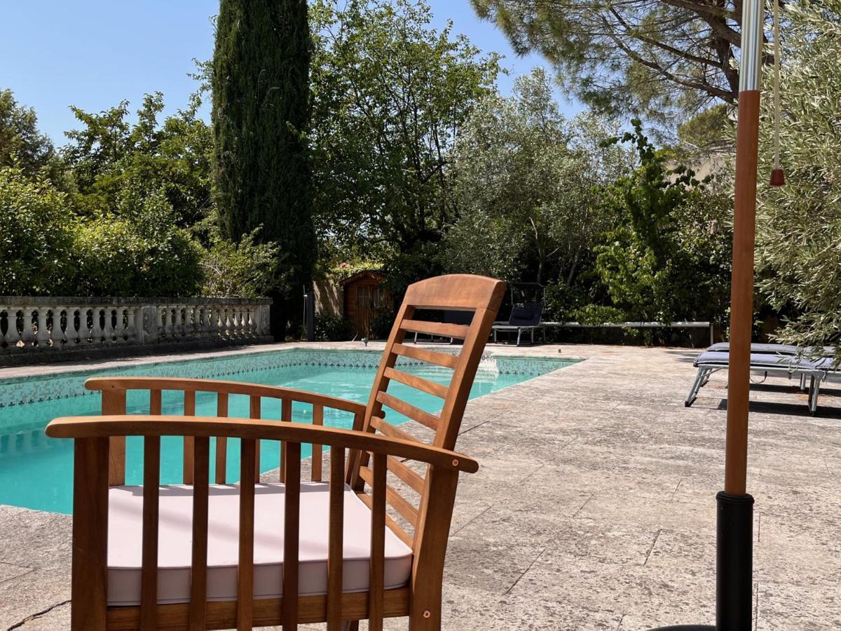 Maisonnette Independante Avec Jardin/Patio Nîmes Exteriör bild