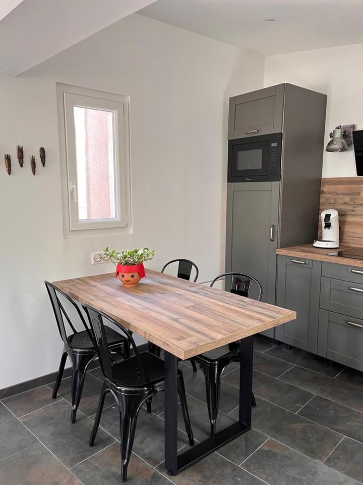 Maisonnette Independante Avec Jardin/Patio Nîmes Exteriör bild